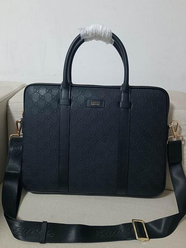 Gucci Handbags 369